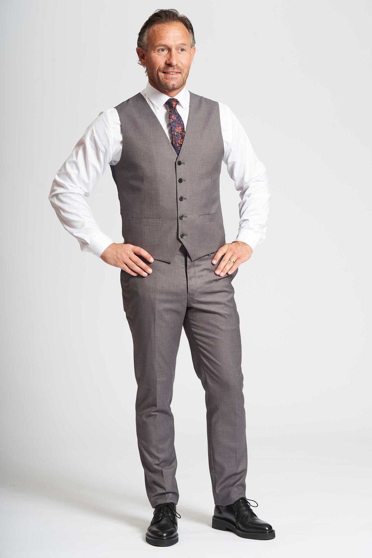 Buks 'Alfred' - Grey Elegance