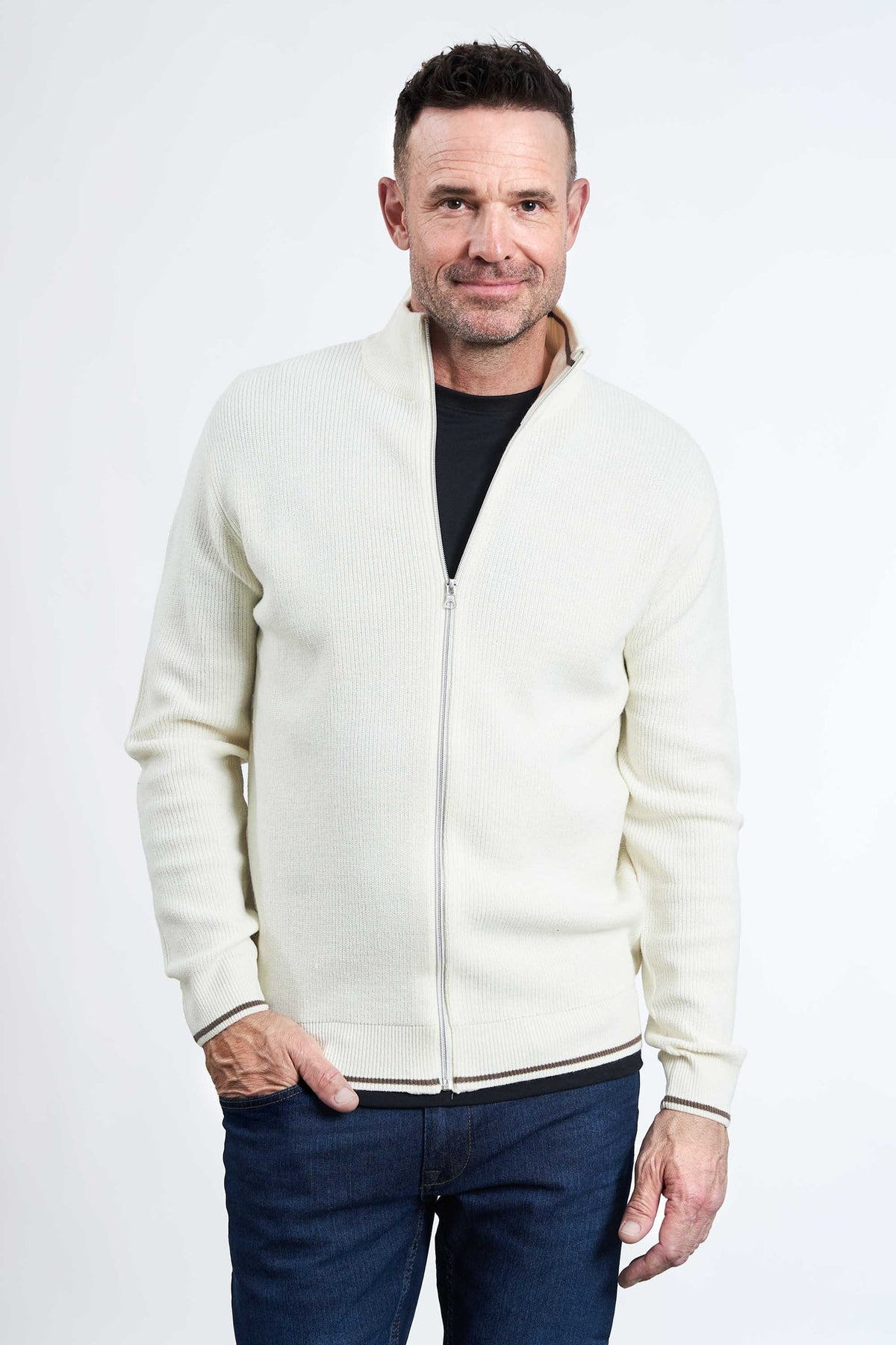 Strik Cardigan 'Hellum' - Cloud Dancer