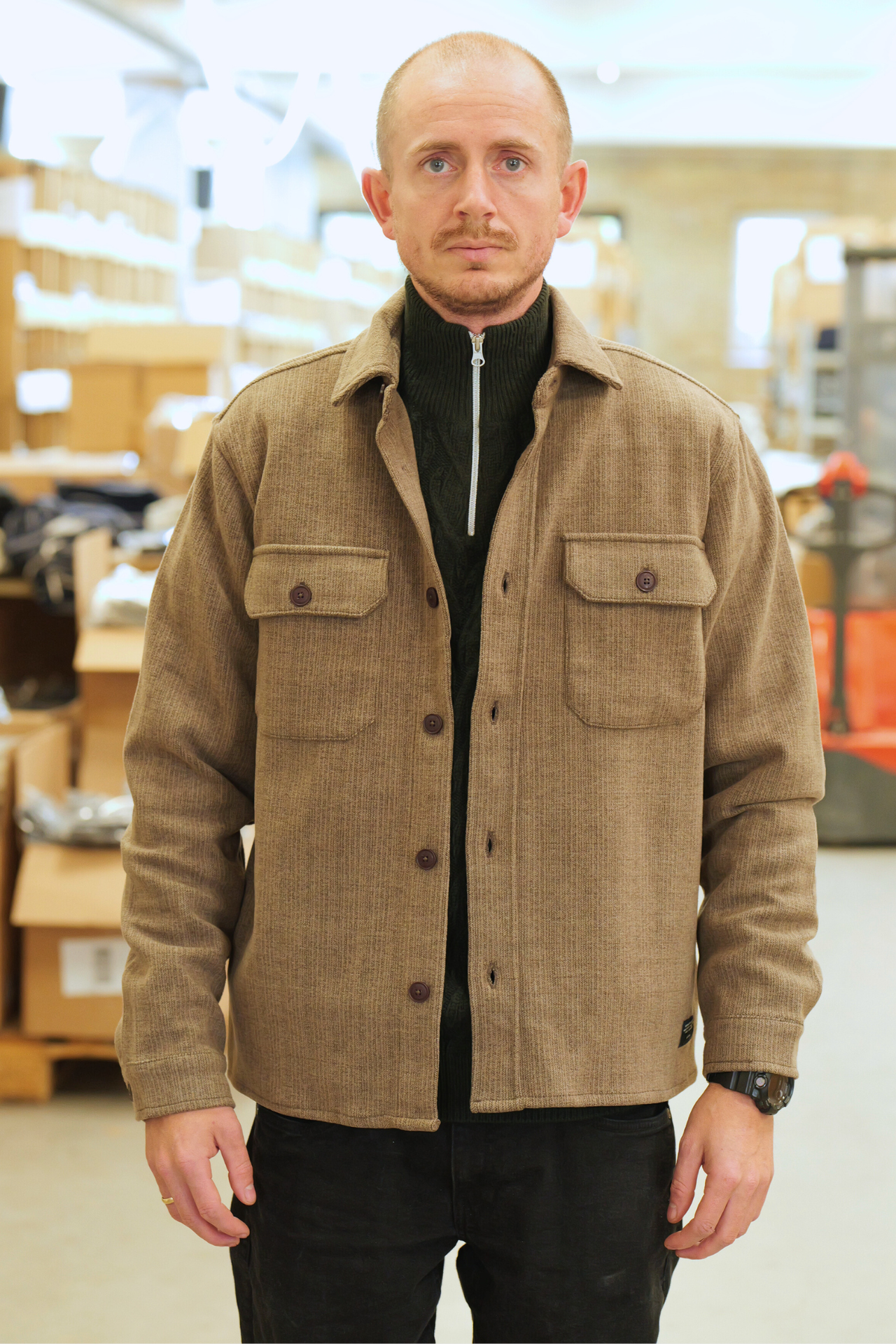 'INFigur' - Seal Brown