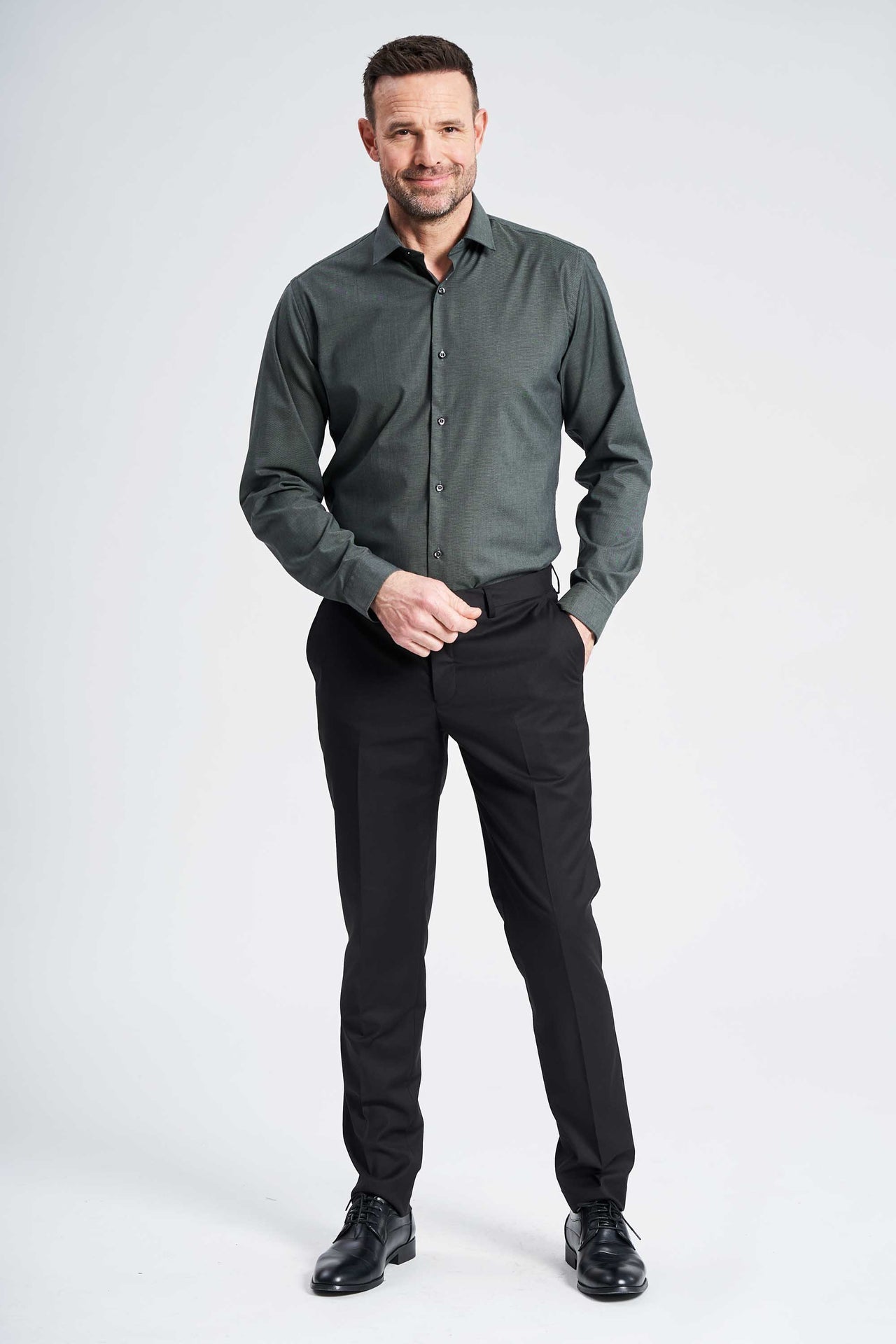 Strygefri Skjorte 'Andreas' - Olive